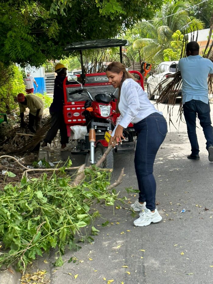 Trabajar por y para la Comunidad